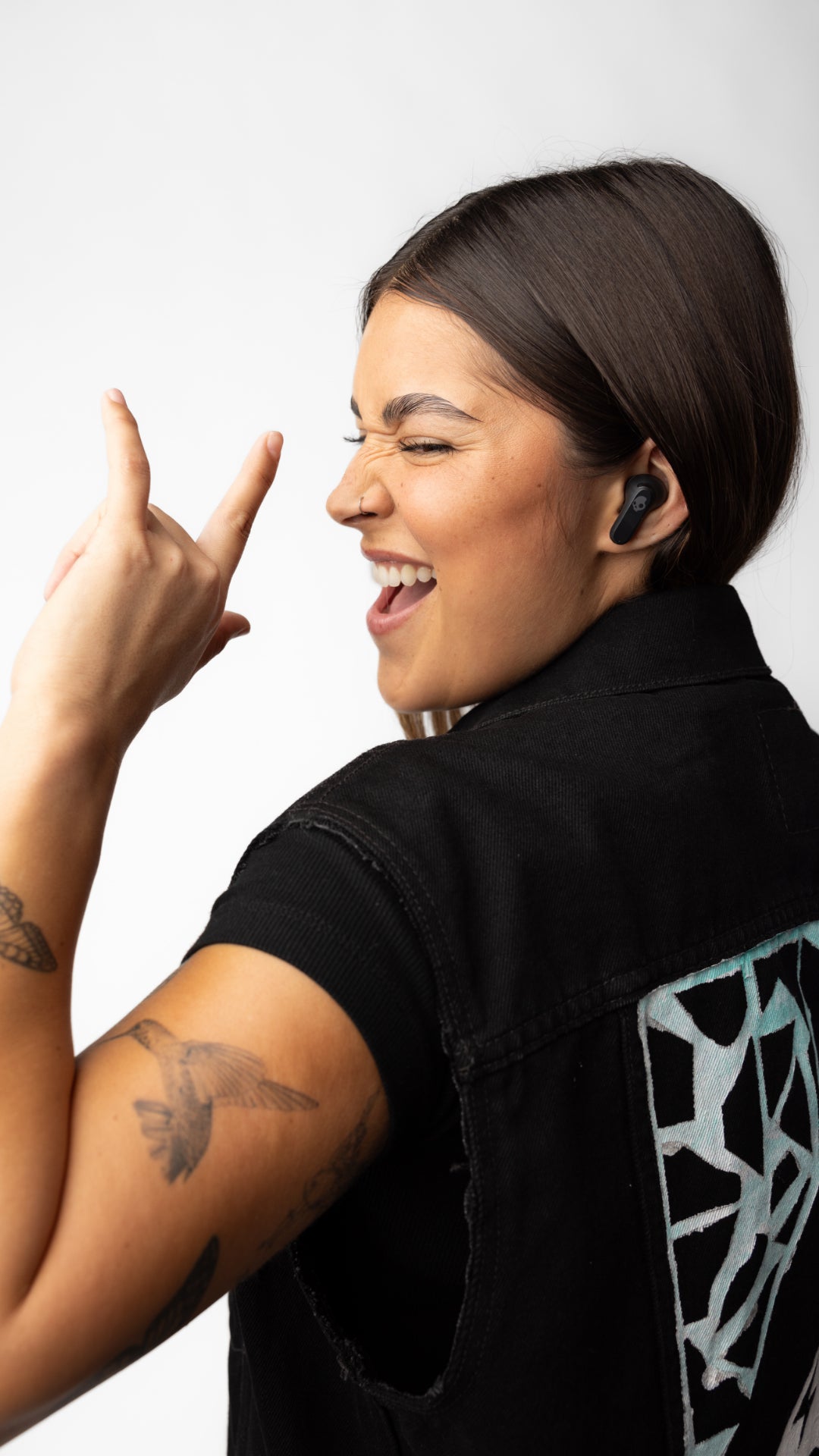 //www.skullcandy.eu/cdn/shop/files/rail_anc_gallery_3