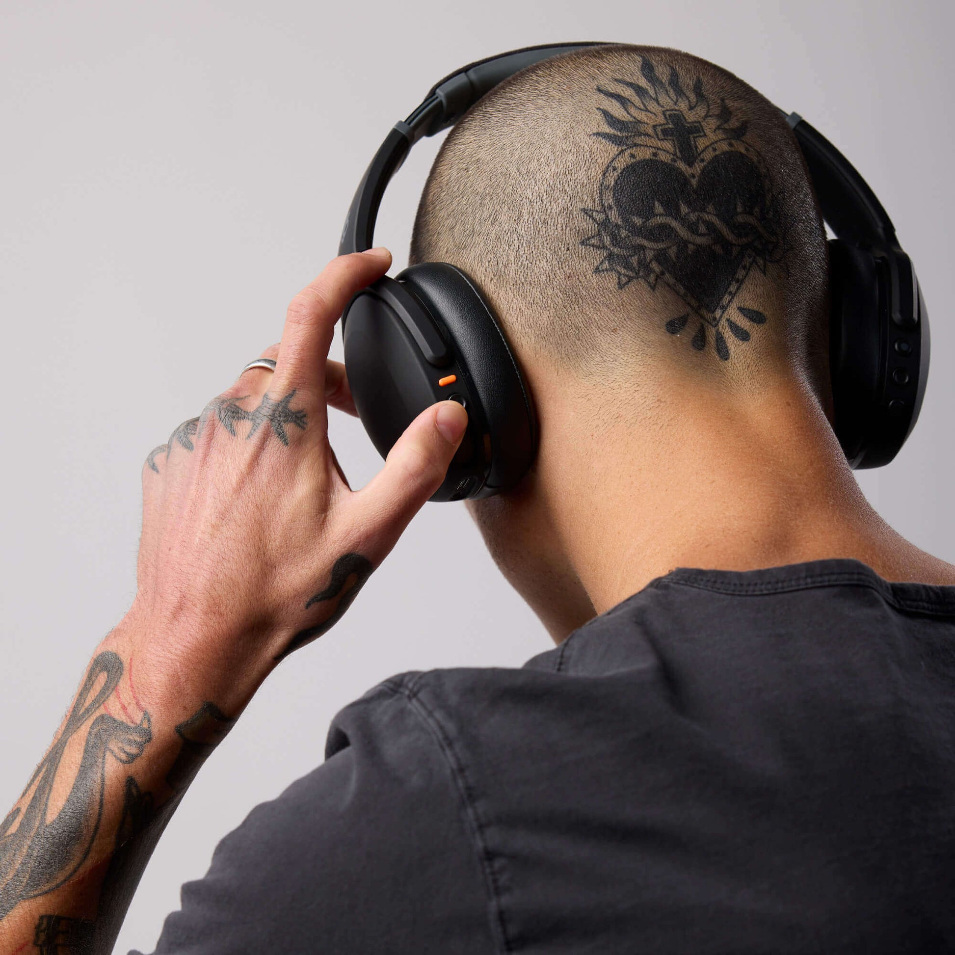 Crusher Evo | Sensory Bass-Kopfhrer mit Personal Sound Crusher Evo | Sensory Bass-Kopfhrer mit Personal Sound