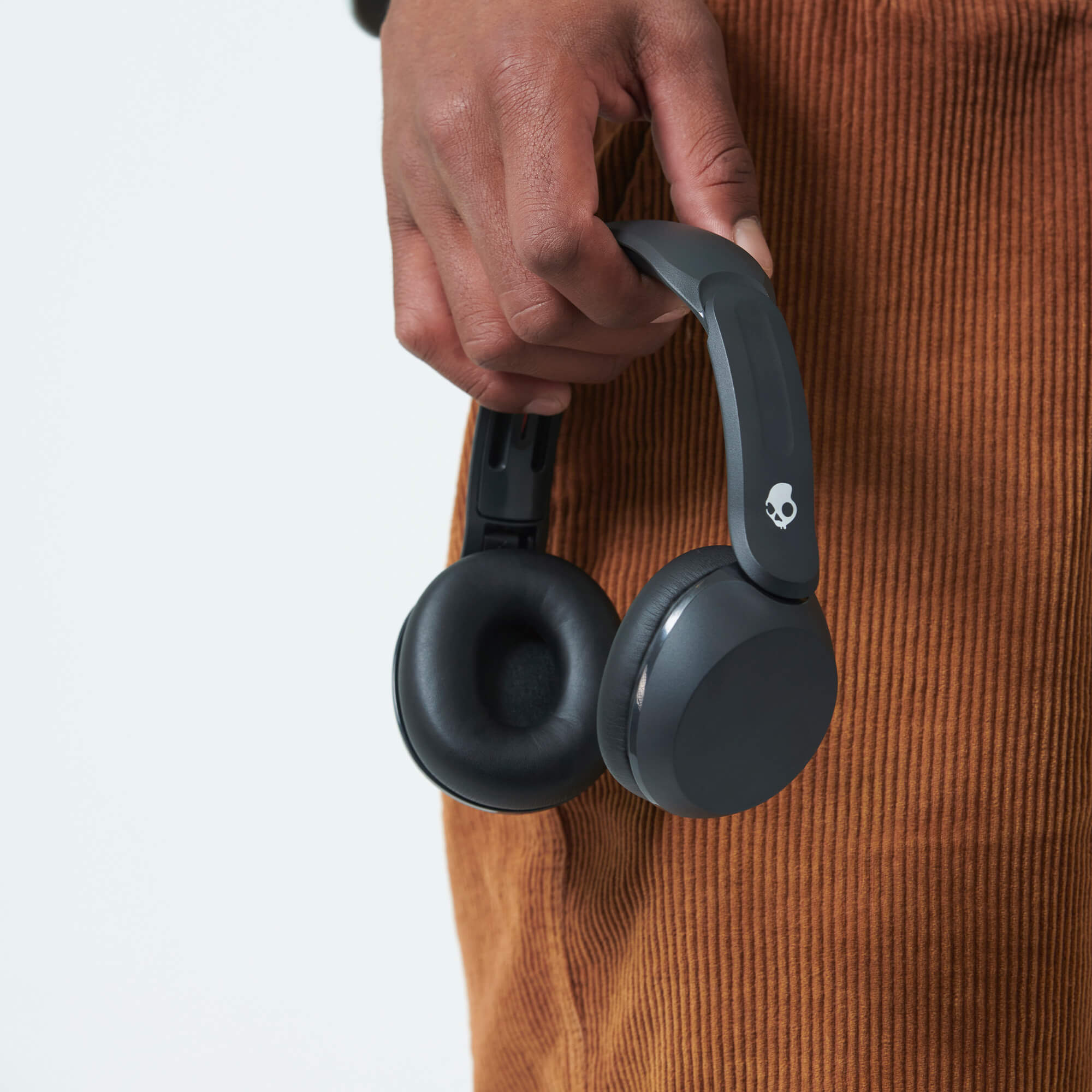 Icon 180 - Wireless On-Ear Headphones | Bluetooth 5.3 | 50 Hours