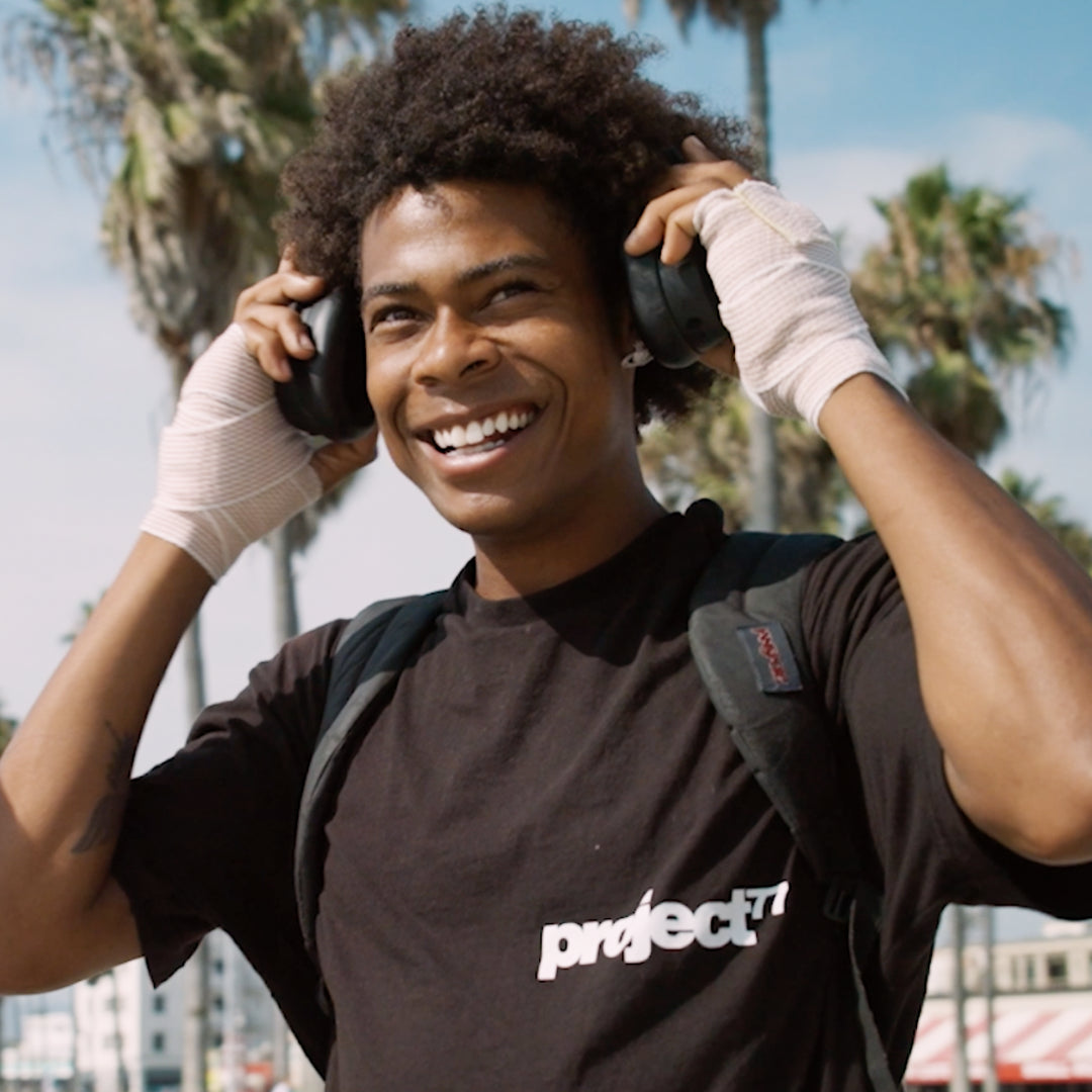 //www.skullcandy.eu/cdn/shop/files/crusher_anc_2_feature_benefit_1